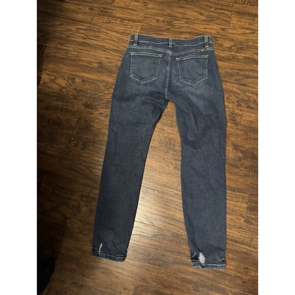 KanCan Jeans Size 11/29 High Rise Skinny Stretch Medium Wash Distressed - Picture 7 of 8